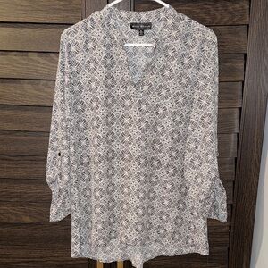 Star Vixen Black and White Patterned Blouse